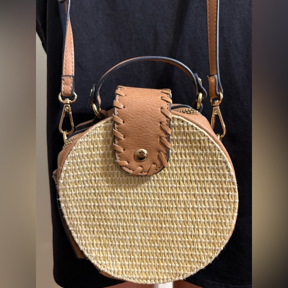 Woven Round Crossbody Bag Tan Cream circular handwoven rattan‎ straw handbag